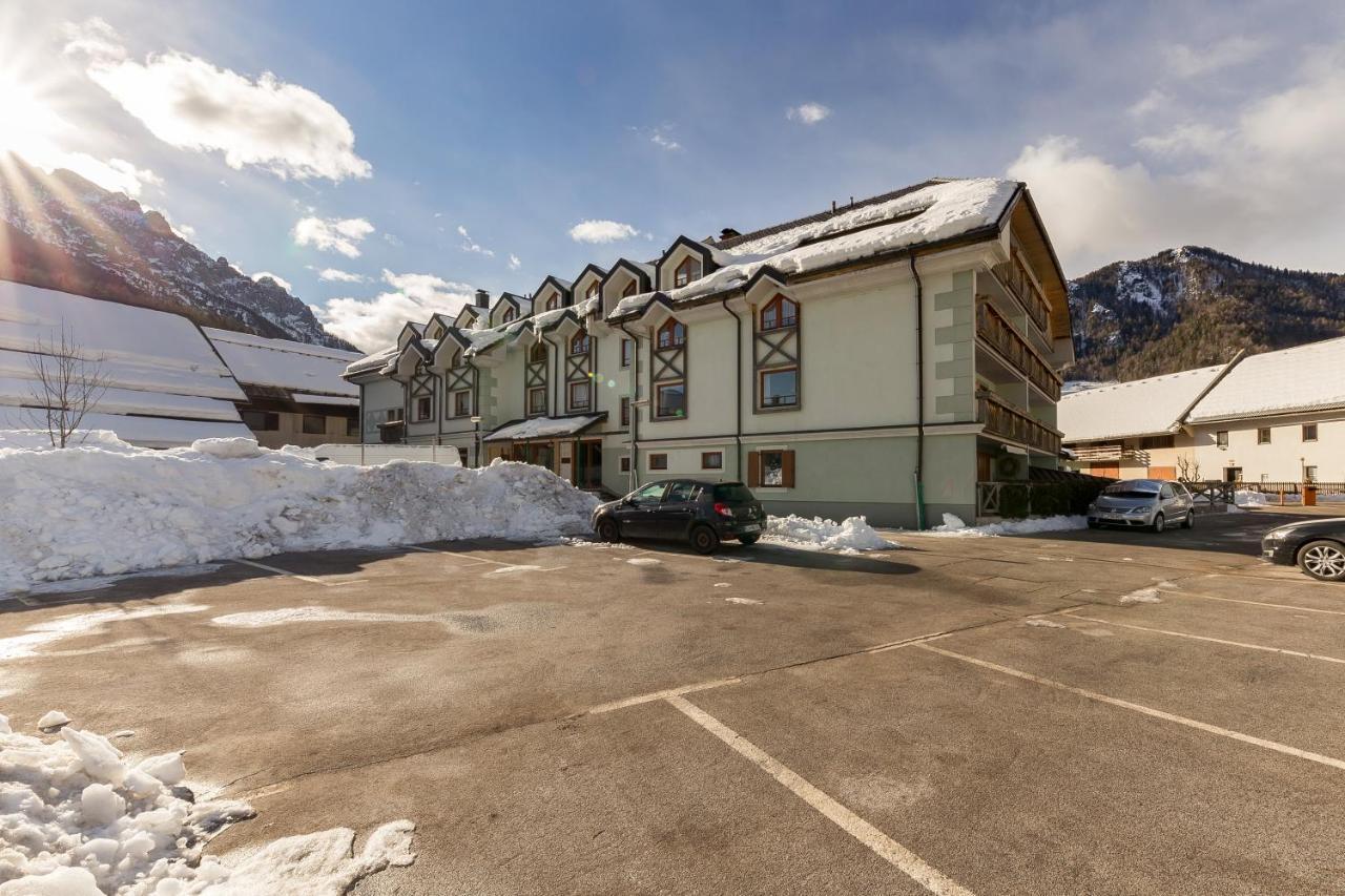 Апартаменты Mountain Charm Краньска Гора Экстерьер фото
